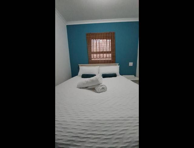 2 BEDROOM PROPERTY TO RENT IN WAVECREST